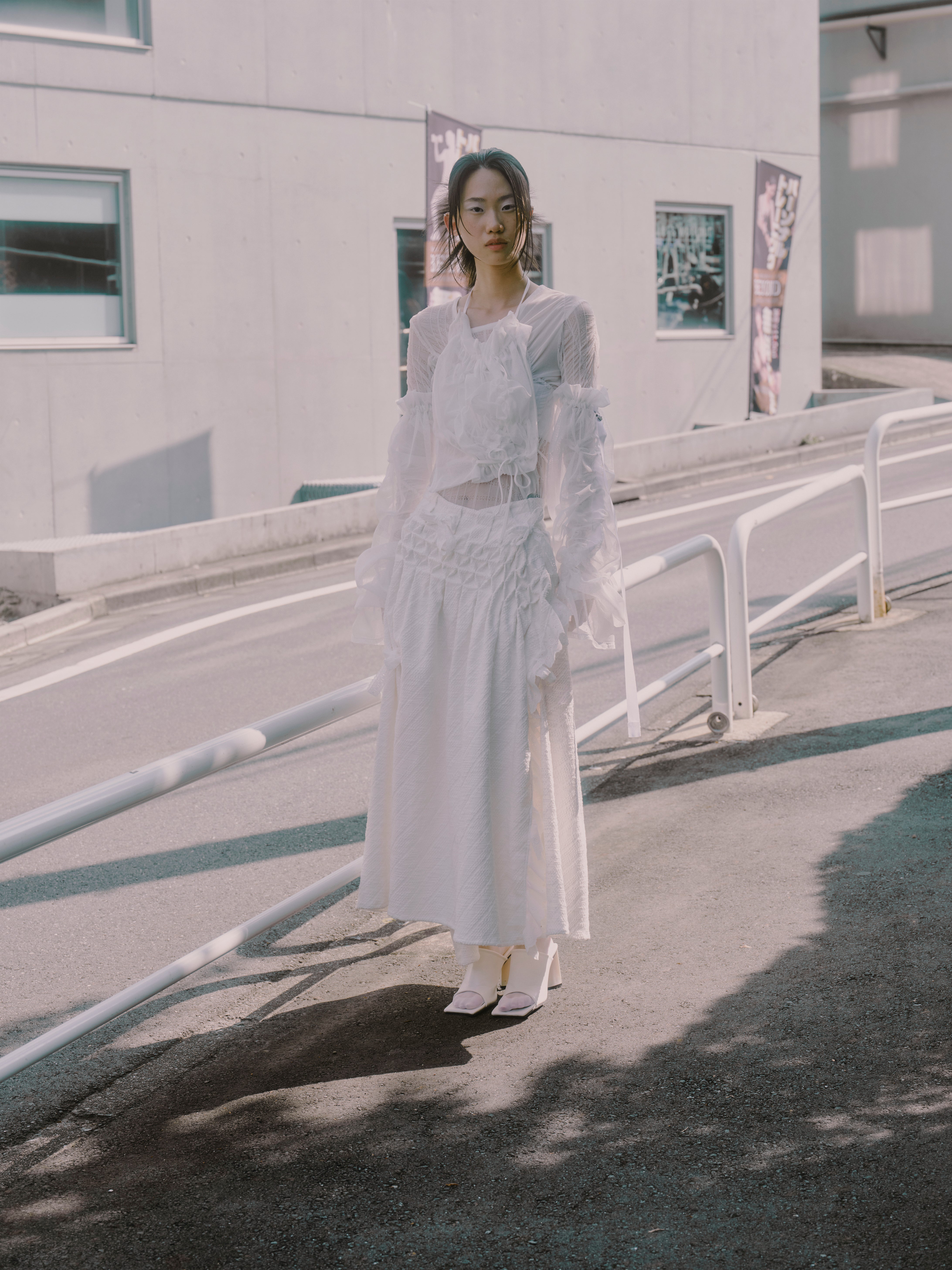 Garden bouquet pullover - white