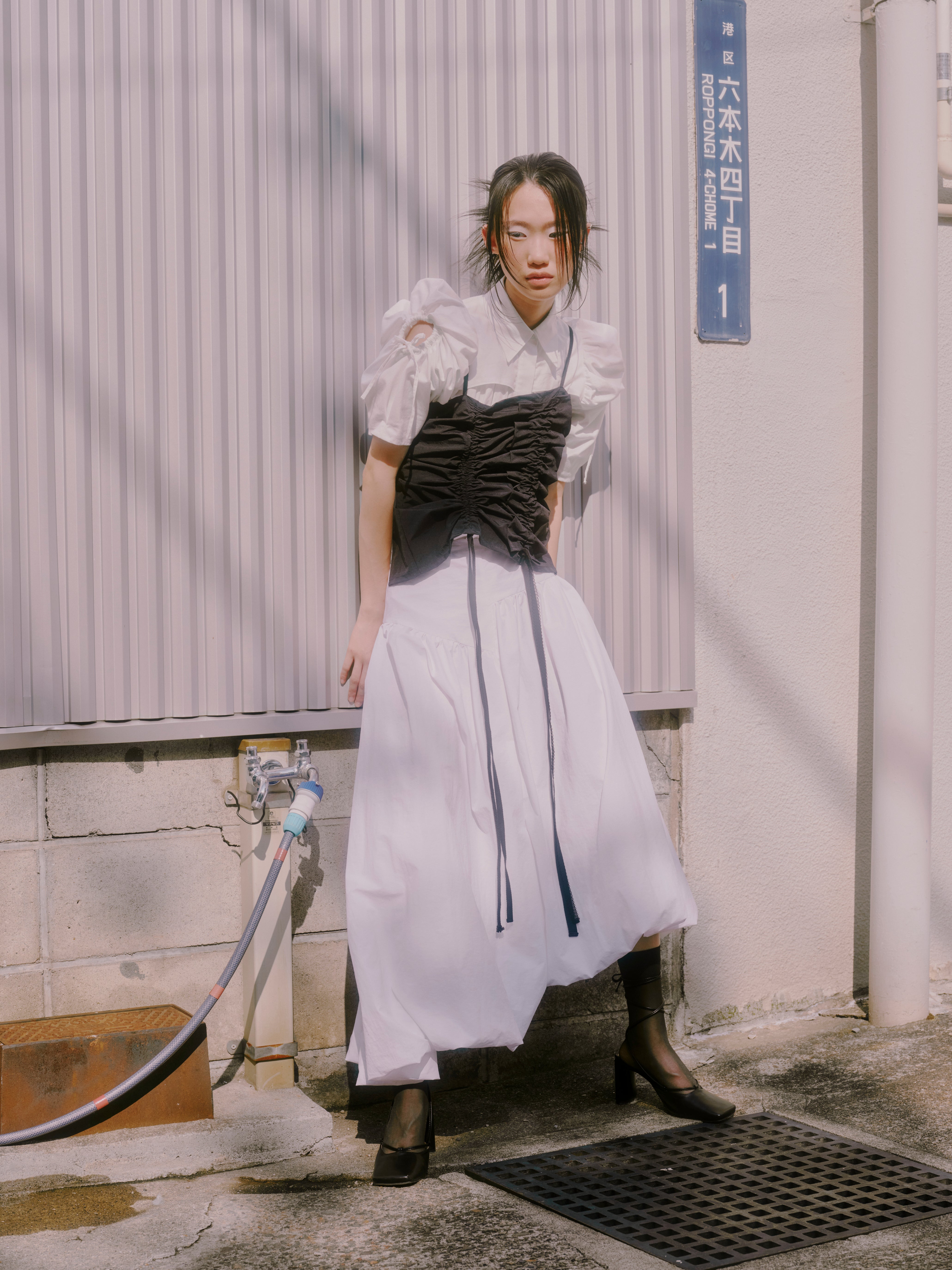 Hole sleeve blouse - White
