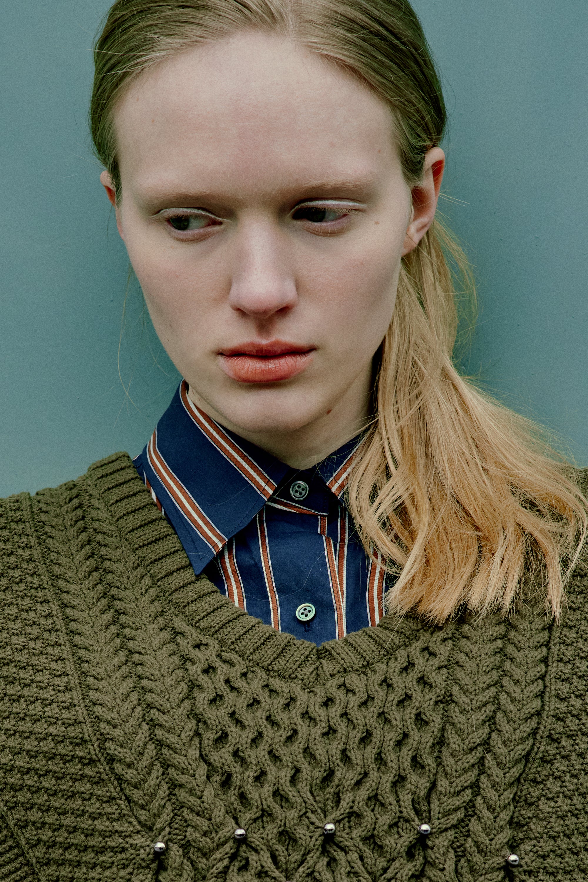 Aran knit vest - Khaki October delivery