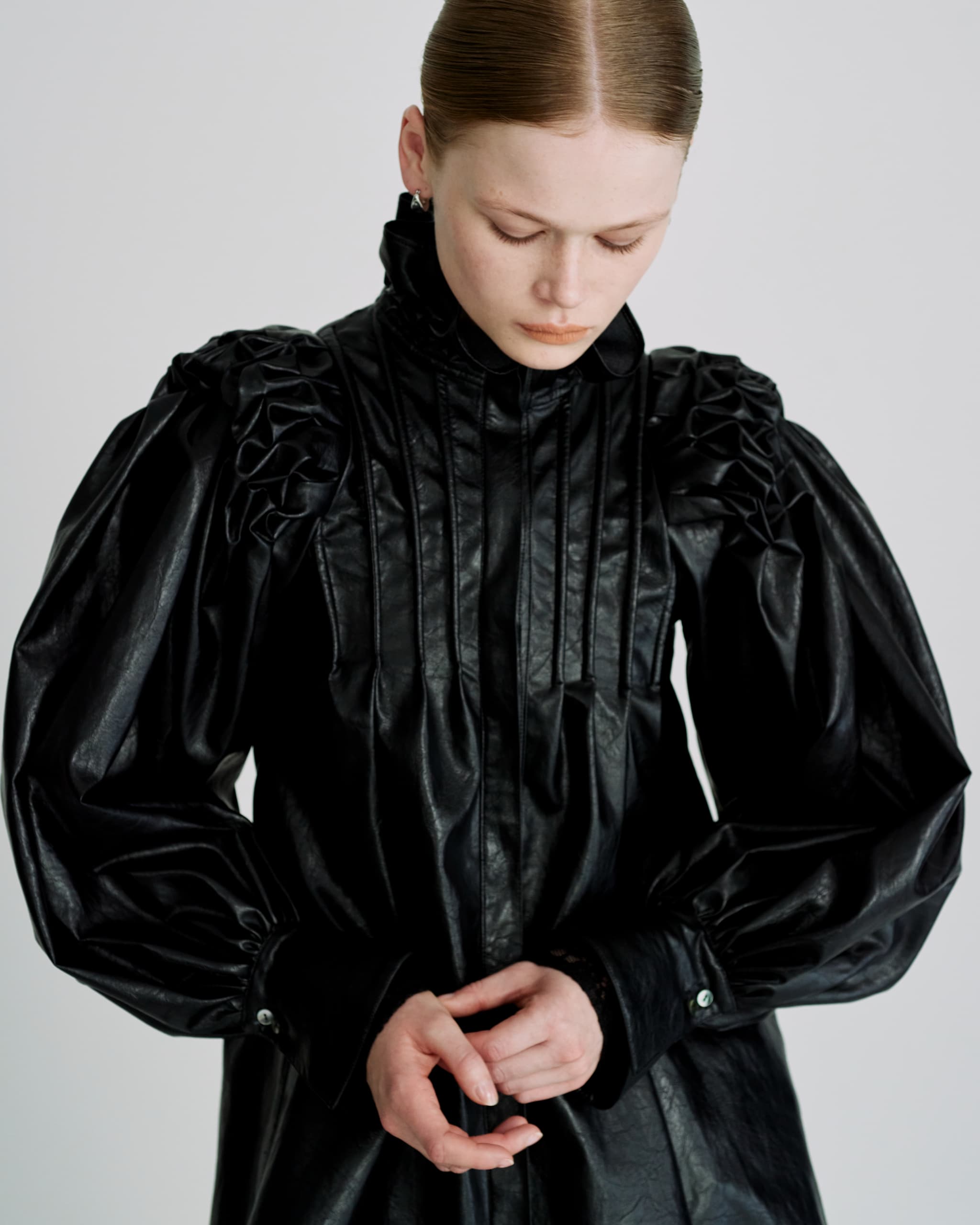 Standneck tuck shirt jacket - Black-leather