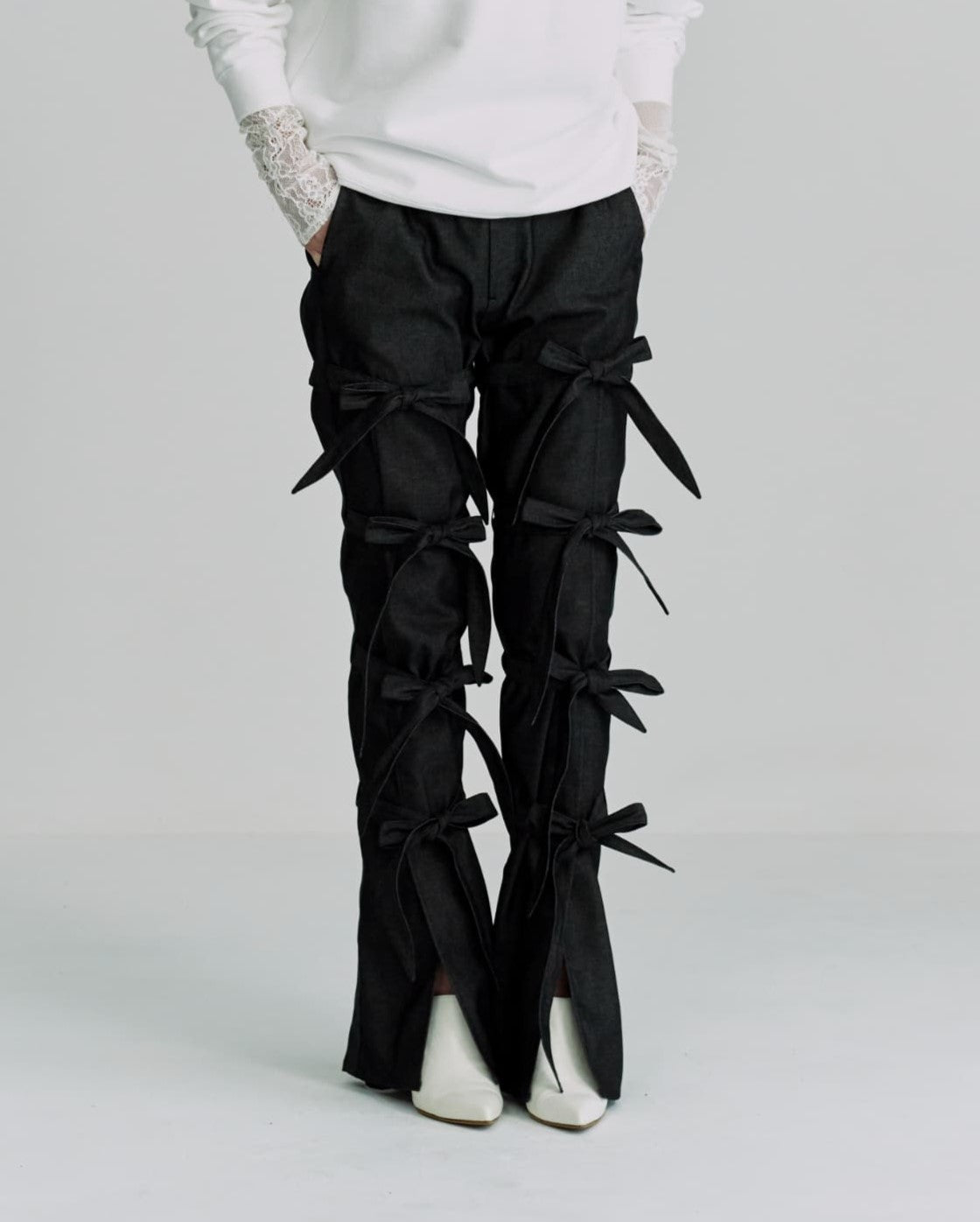 Slit ribbon pants - Black-denim