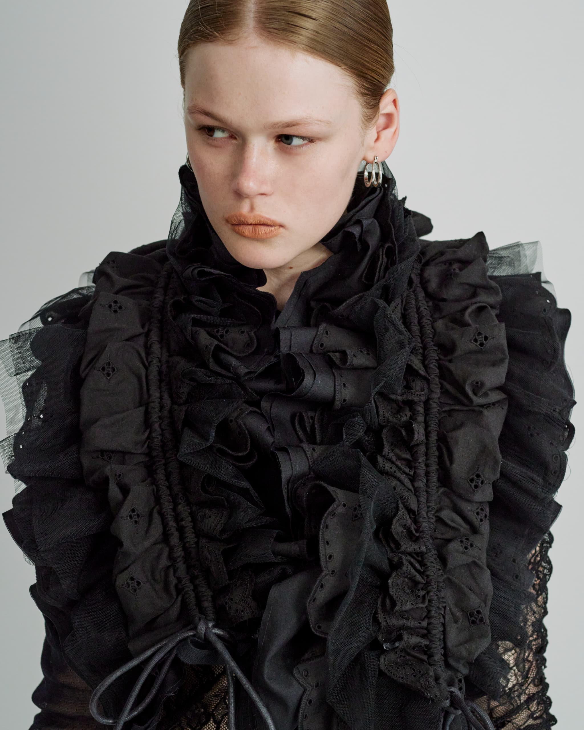 Frill vest - Black