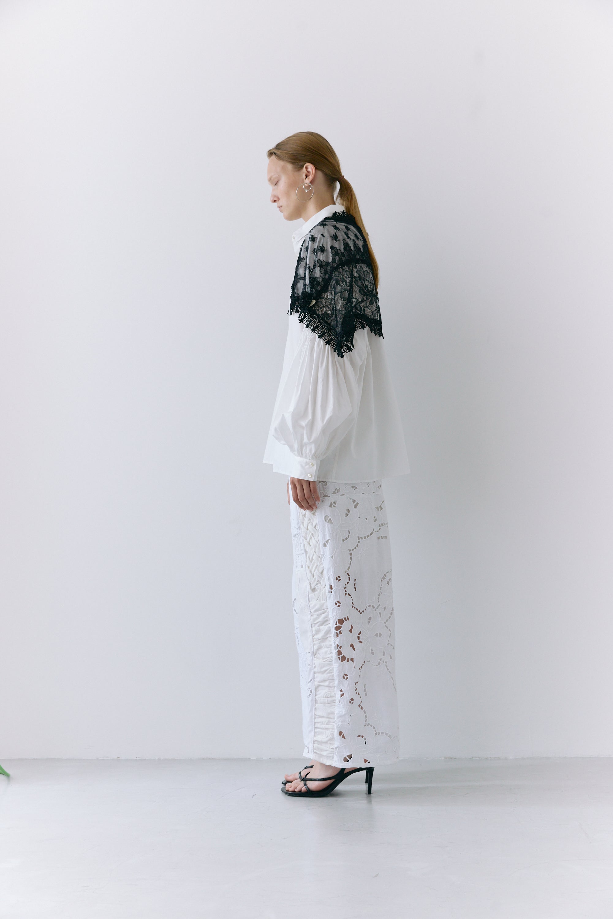Smocking sleeve blouse - Off-white