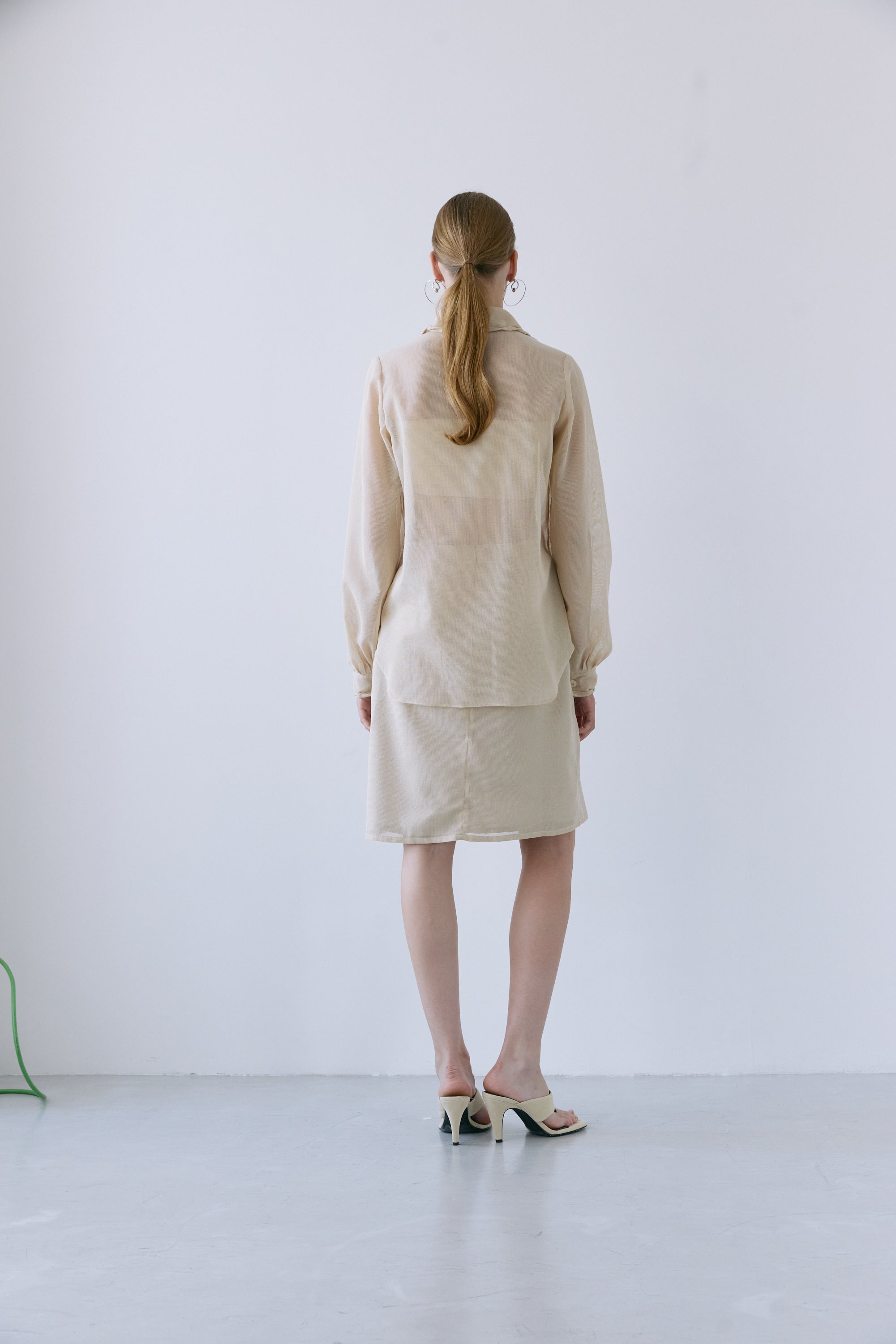 Twist edge karami shirt - Beige