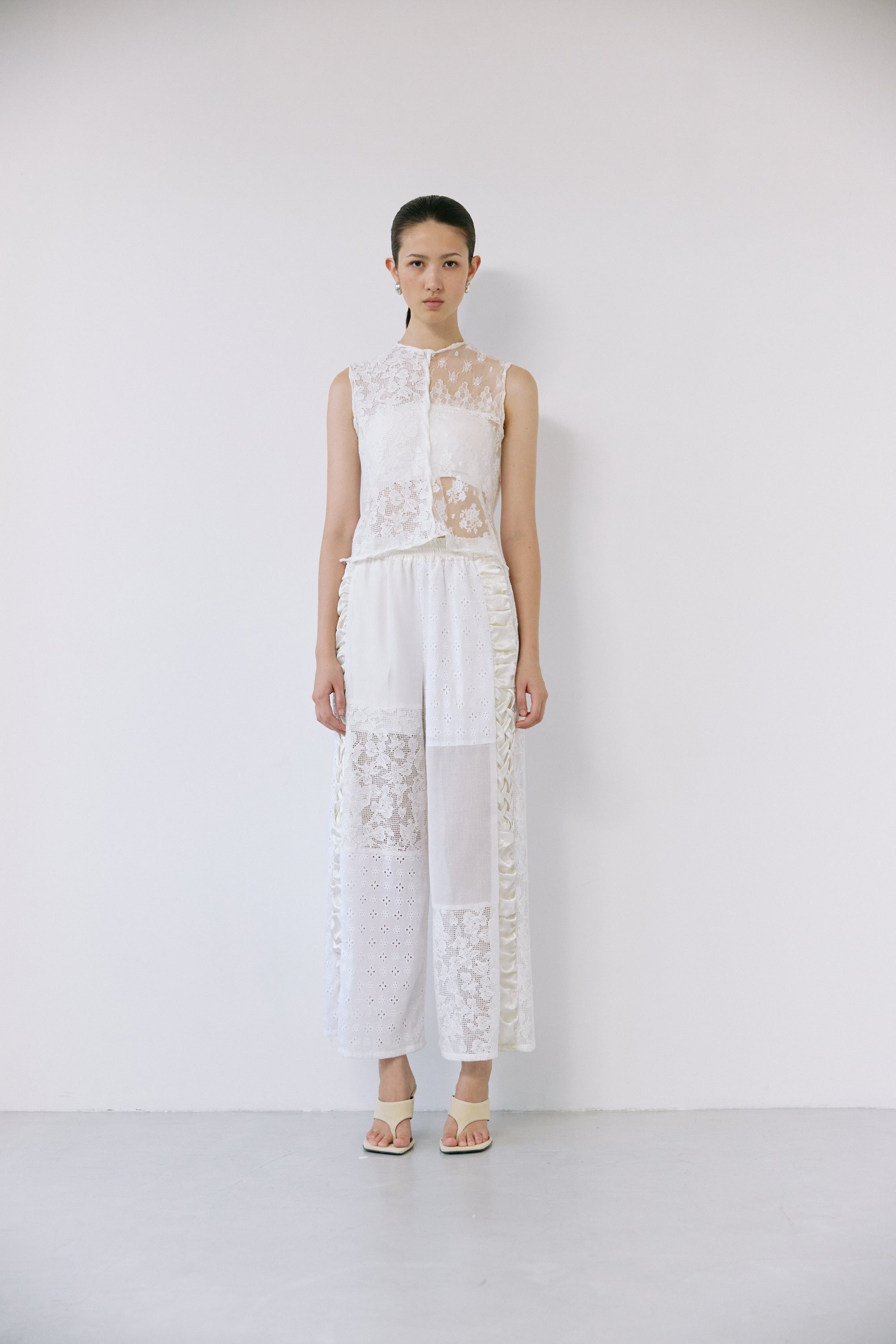 Twist edge lace blouse - Off-white