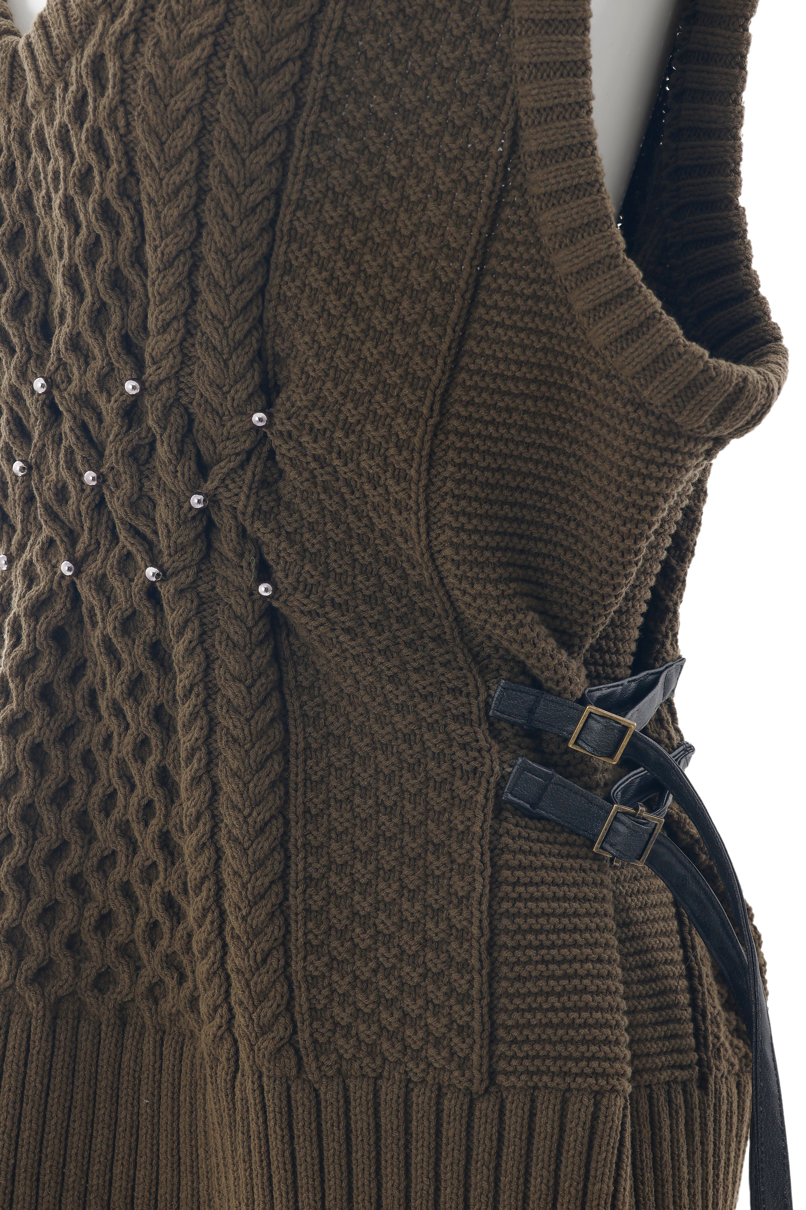Aran knit vest - Khaki October delivery