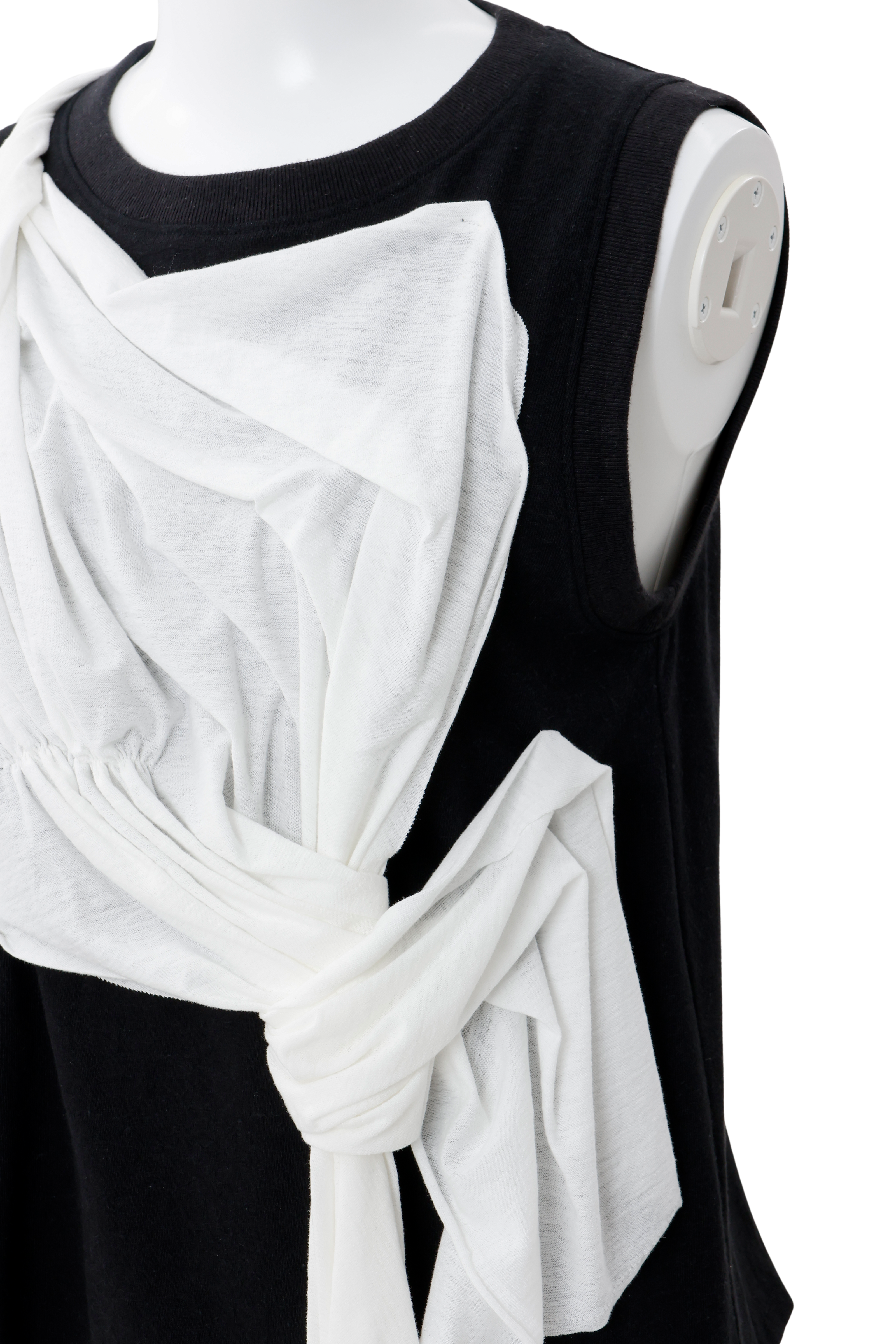 Drape cut pullover - Black