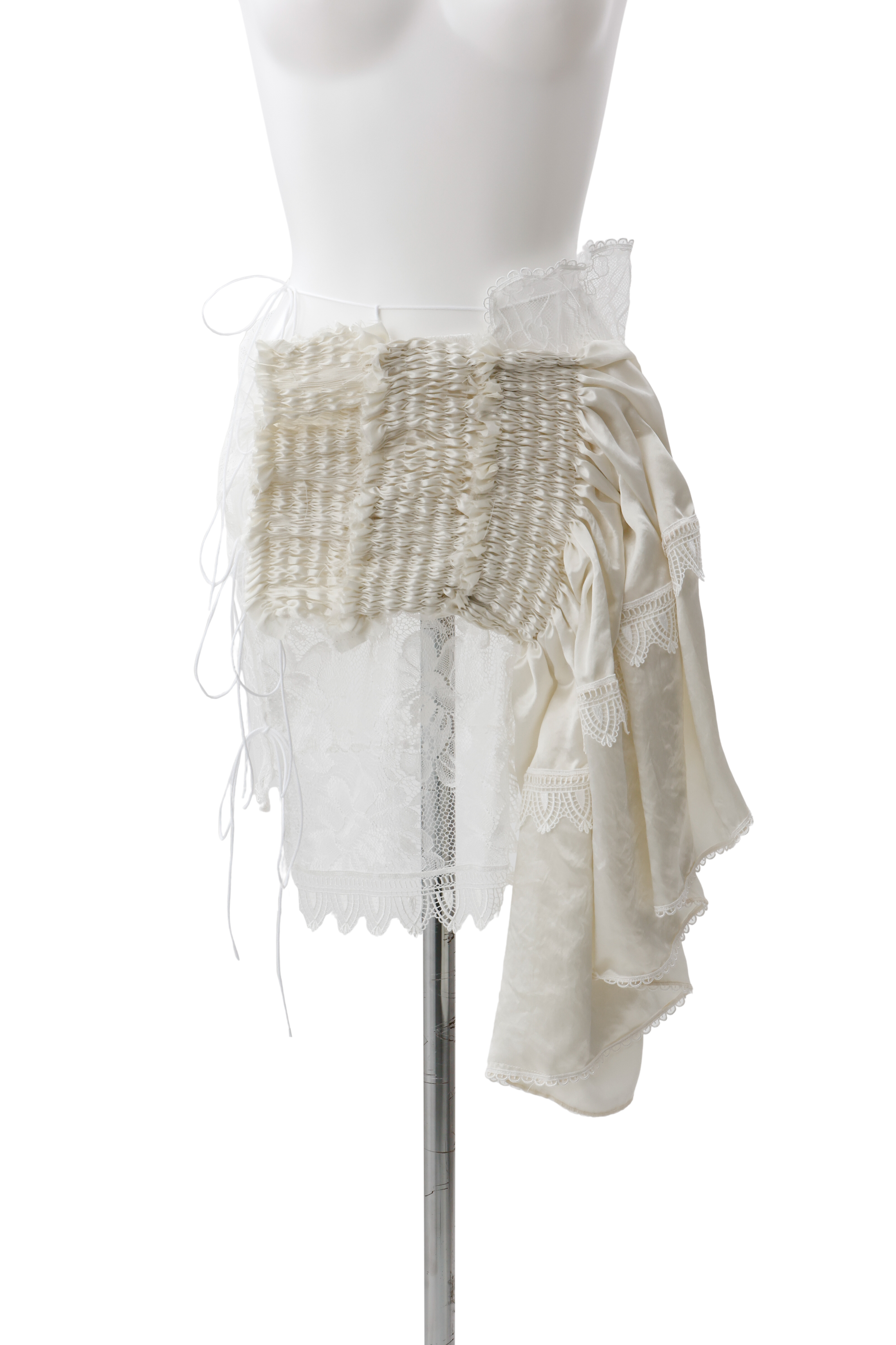Hand pleats veil skirt - White