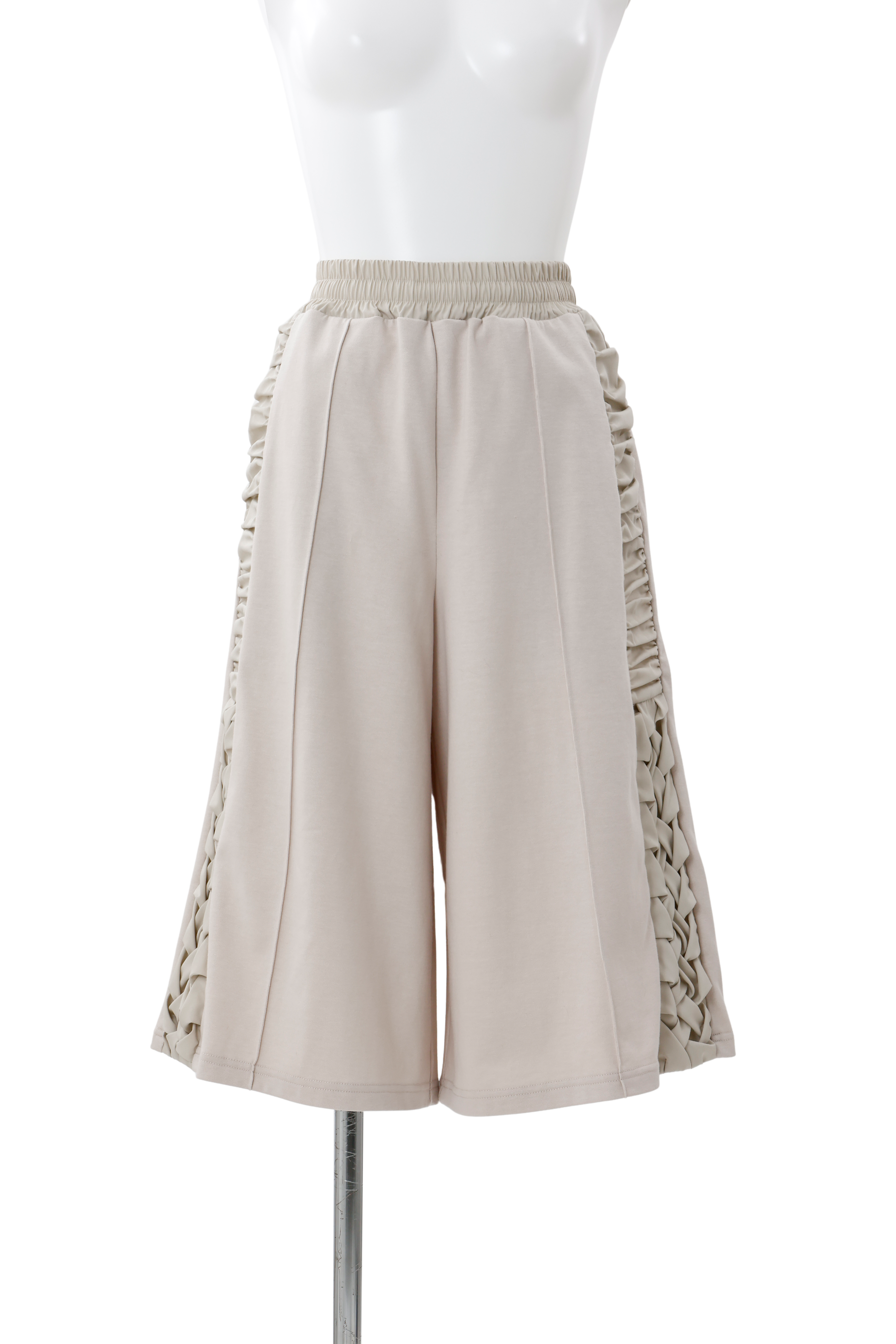 Side gather half pants - Beige