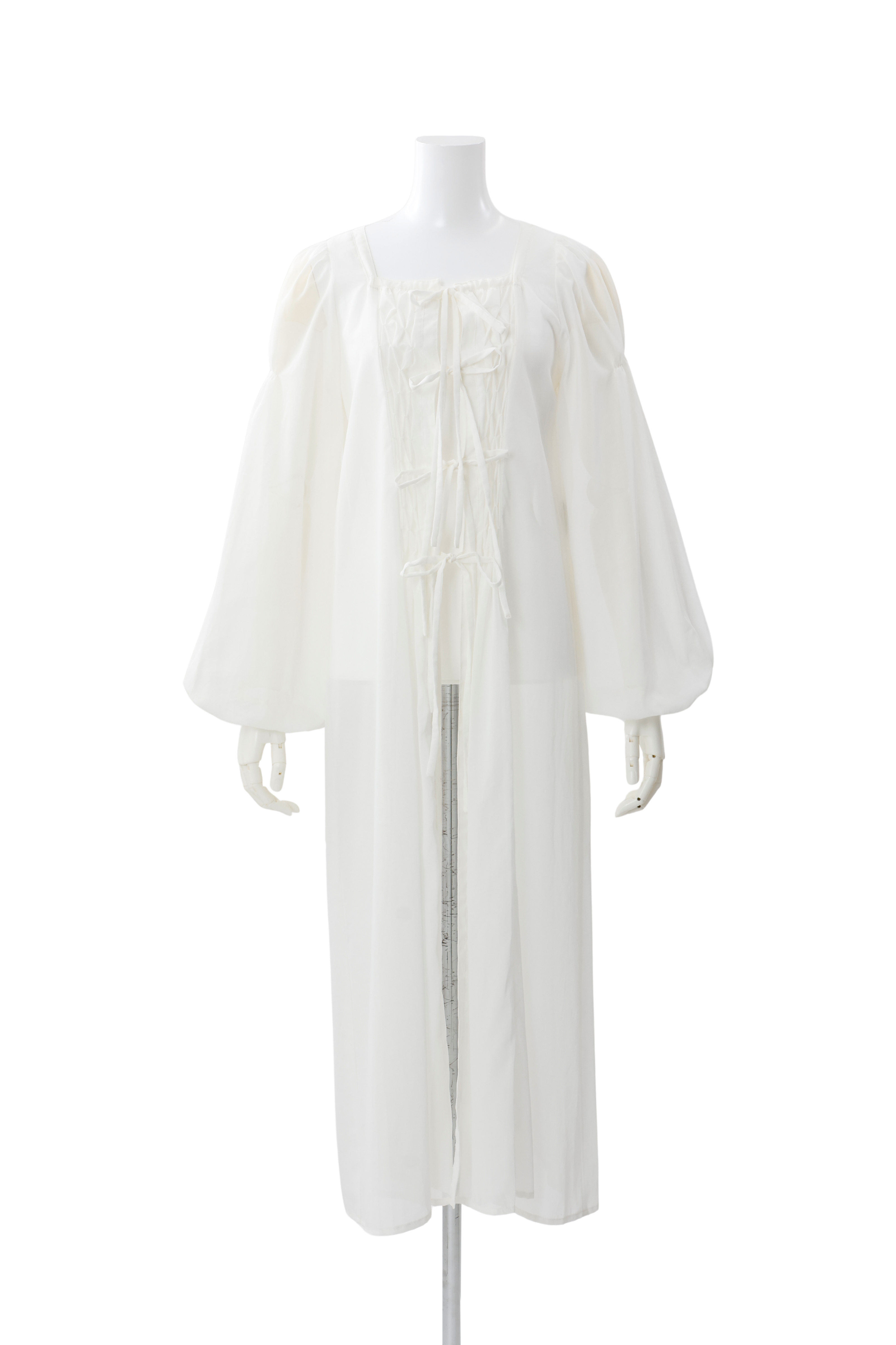 Smocking sheer gown - White