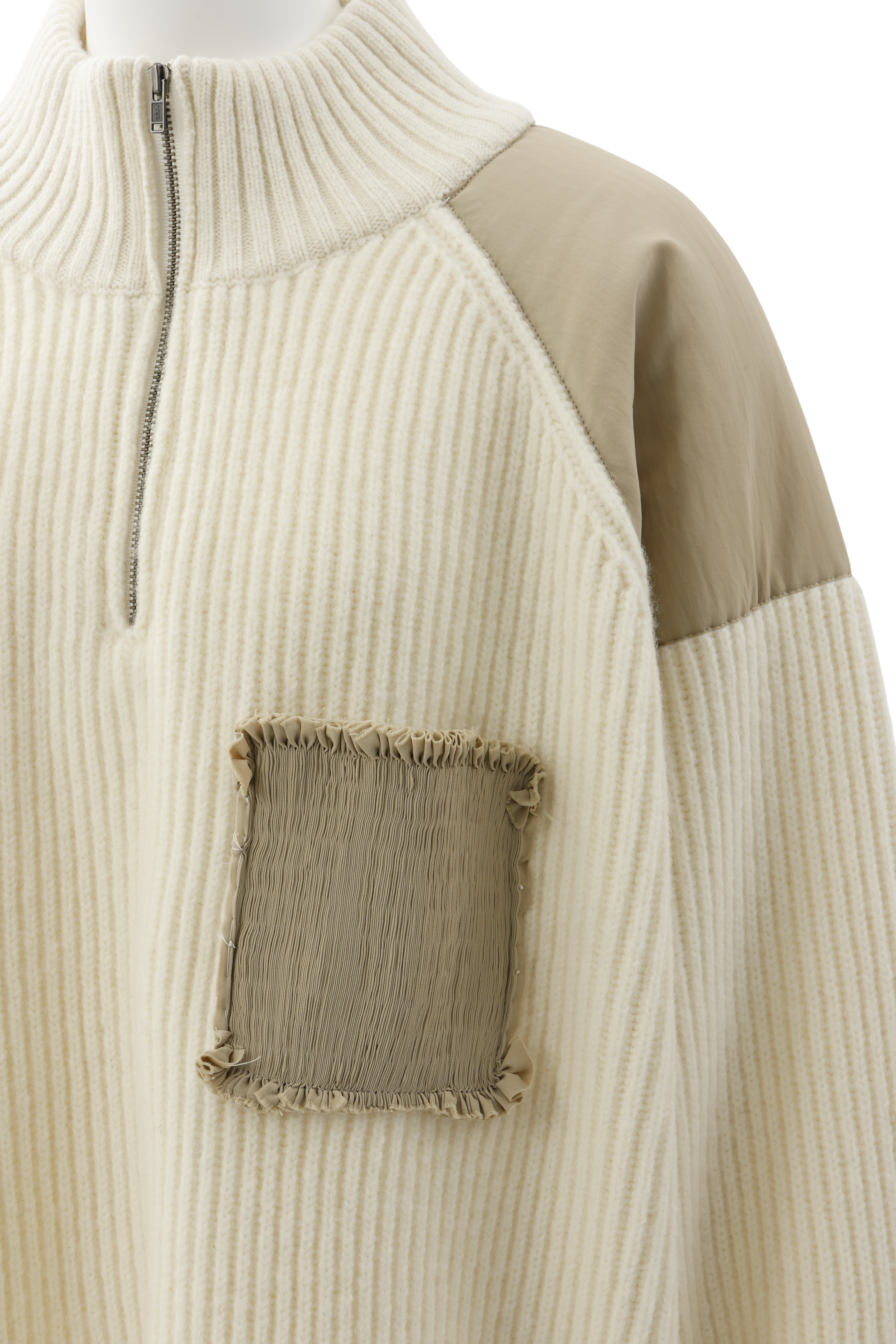 Pleatting Command Sweater - Ivory