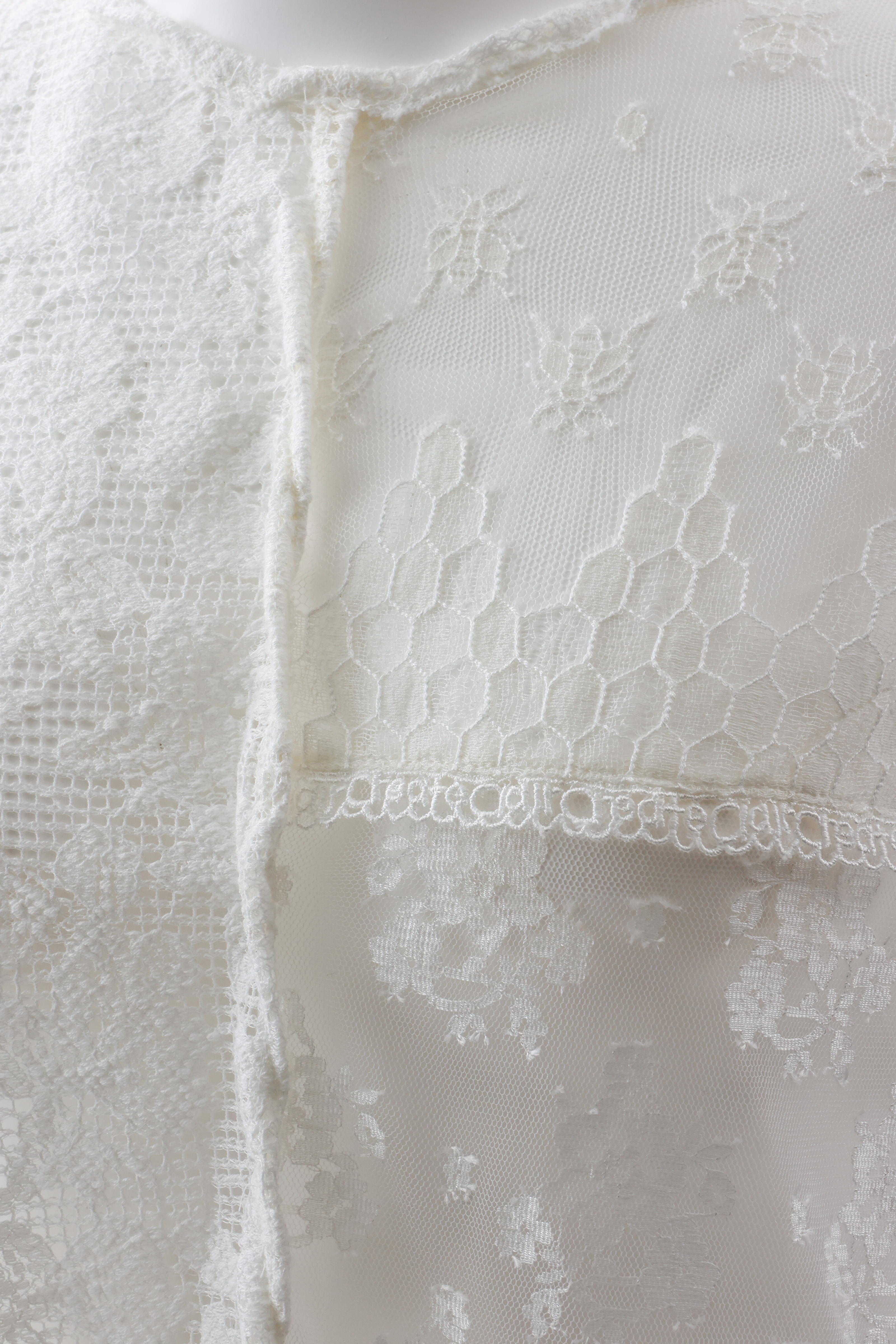Twist edge lace blouse - Off-white