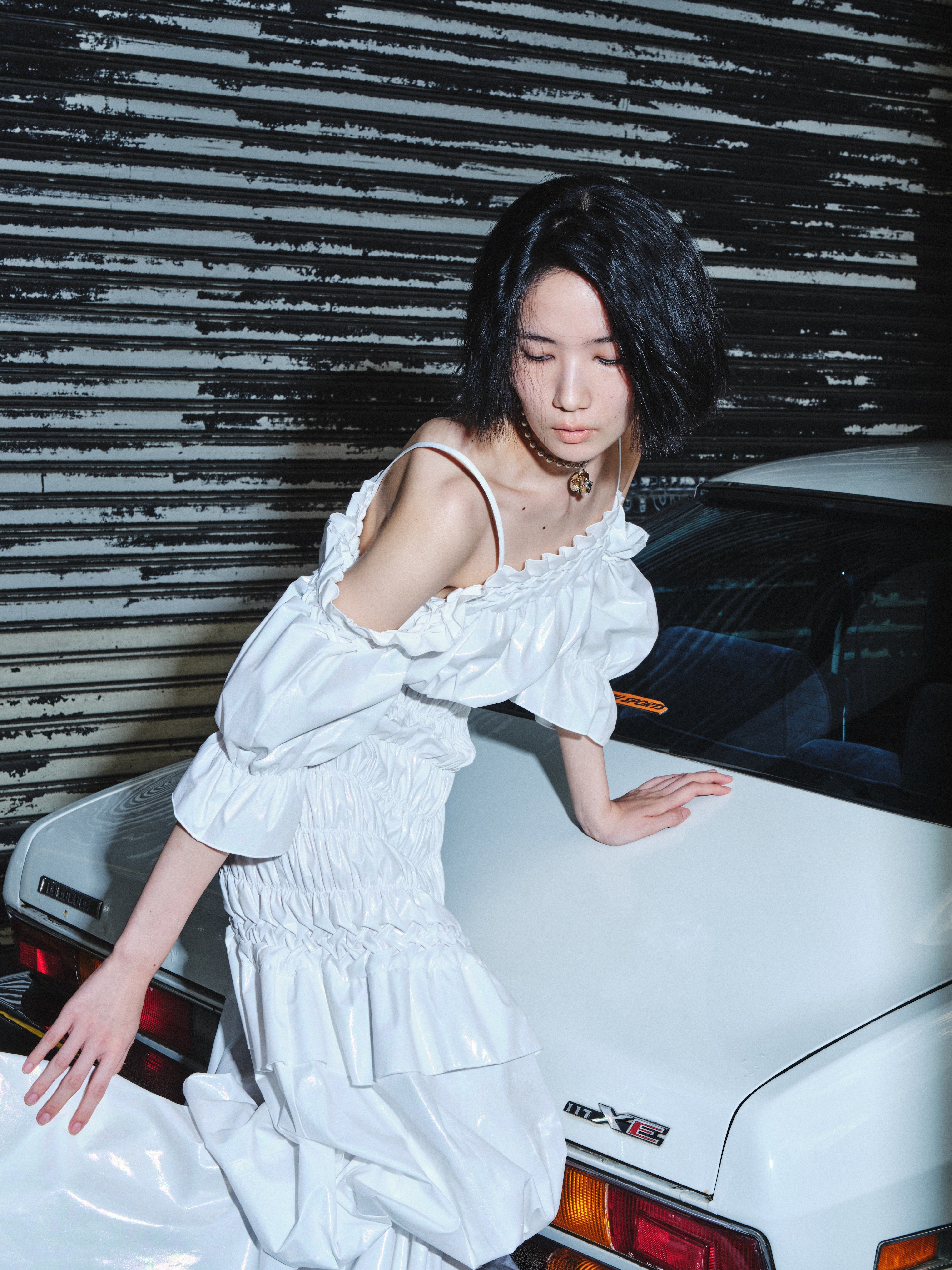Drop shoulder balloon dress