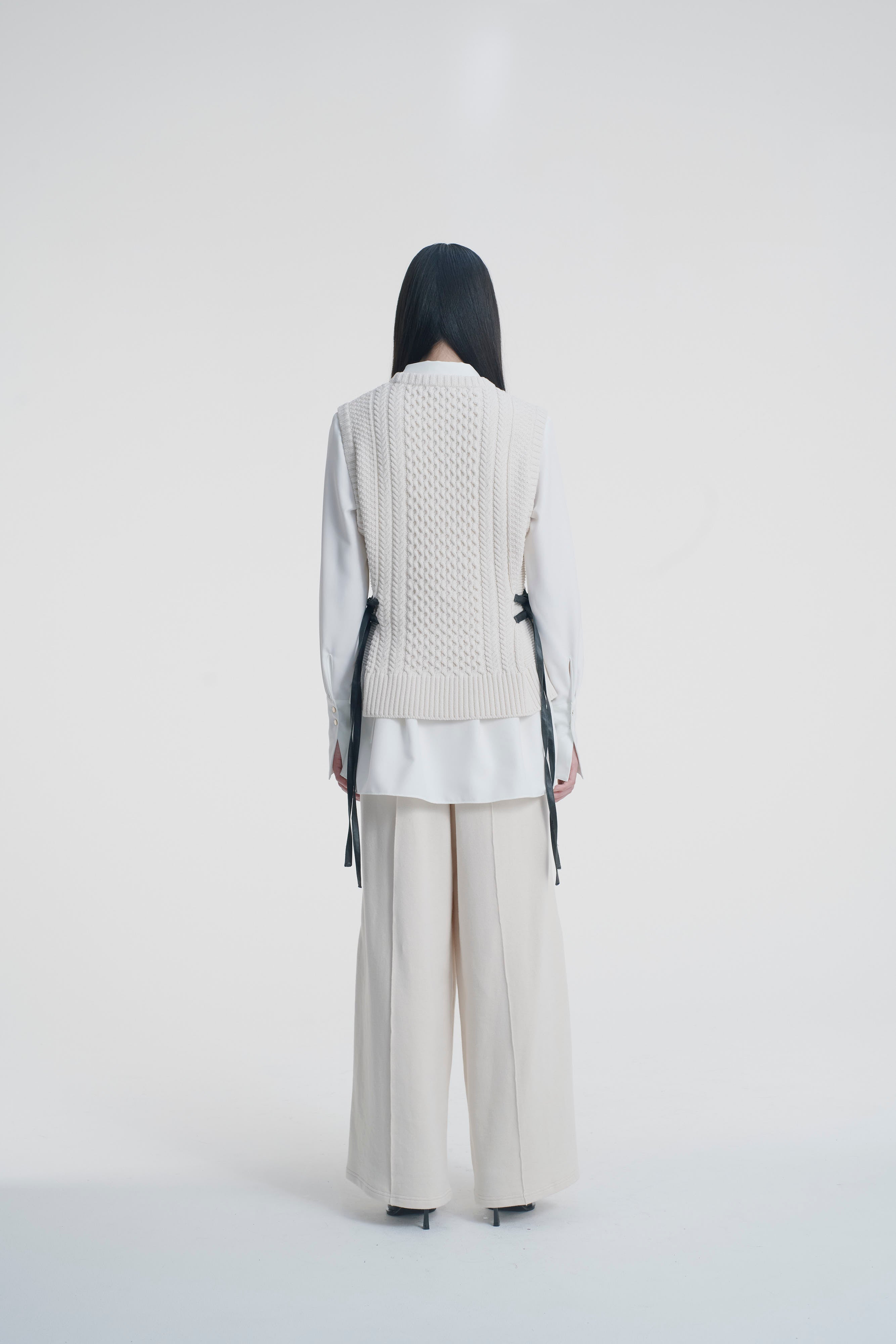 Aran knit vest - Ivory October delivery