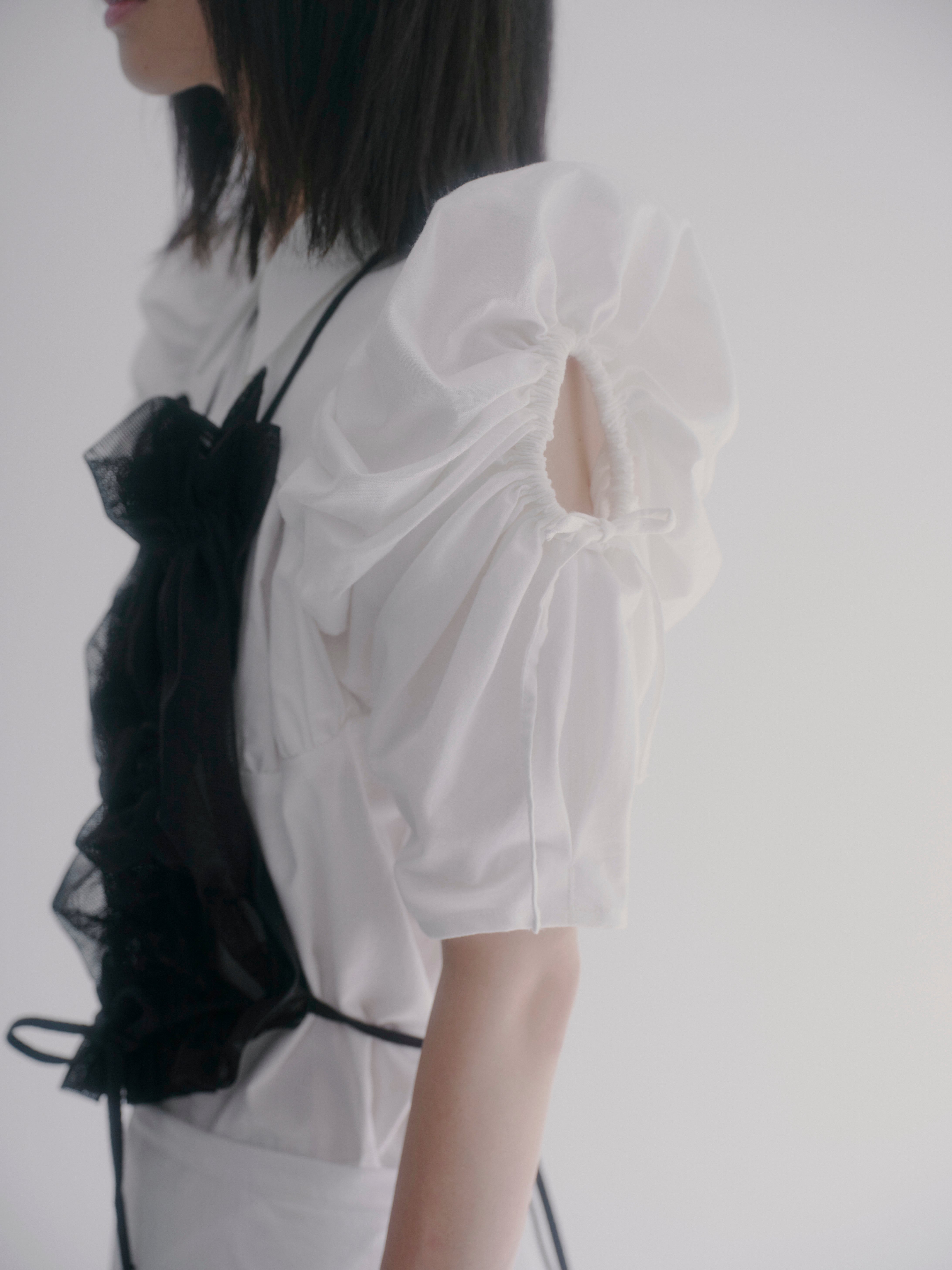 Hole sleeve blouse - White