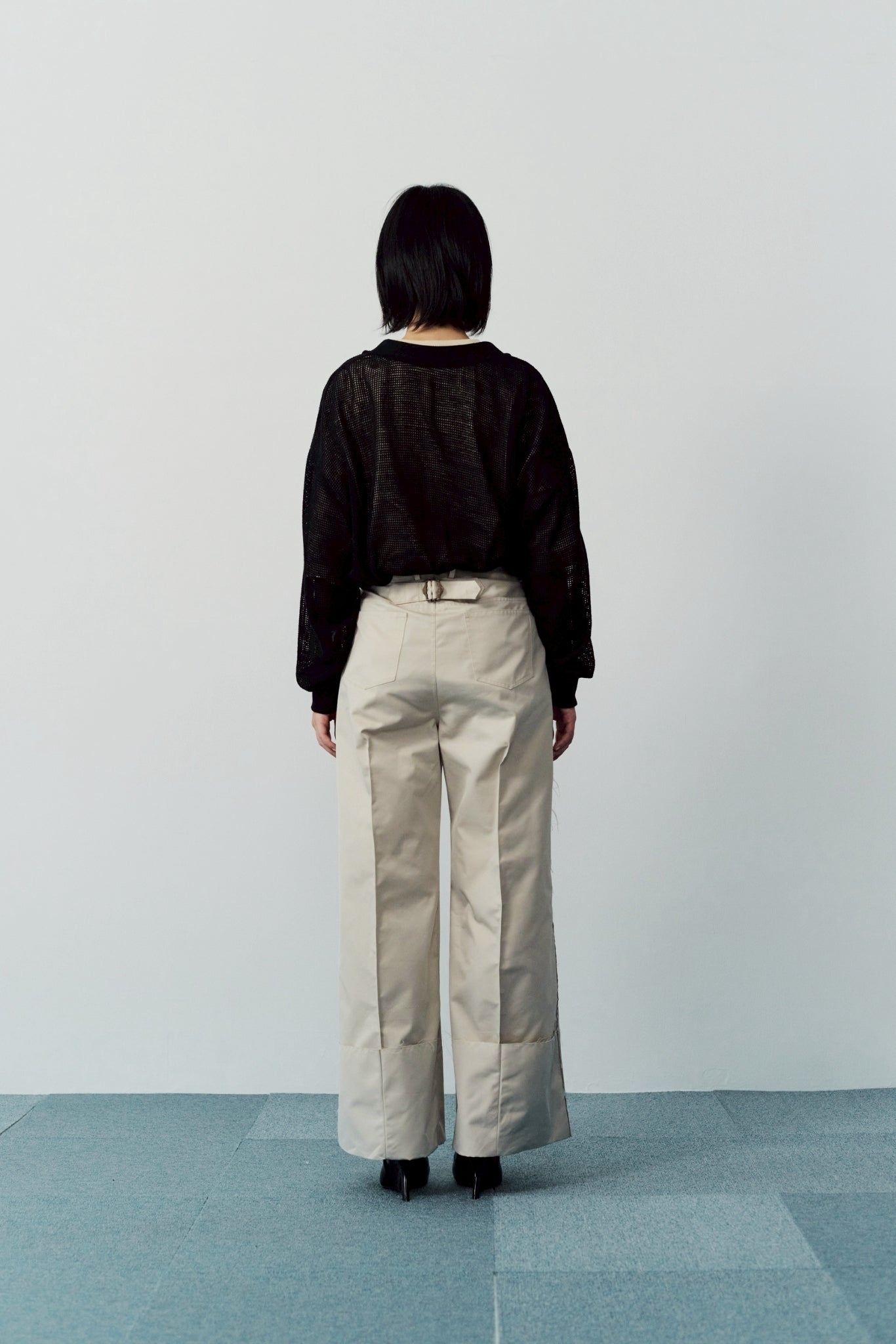 Wide-Leg Roll Pants - Beige