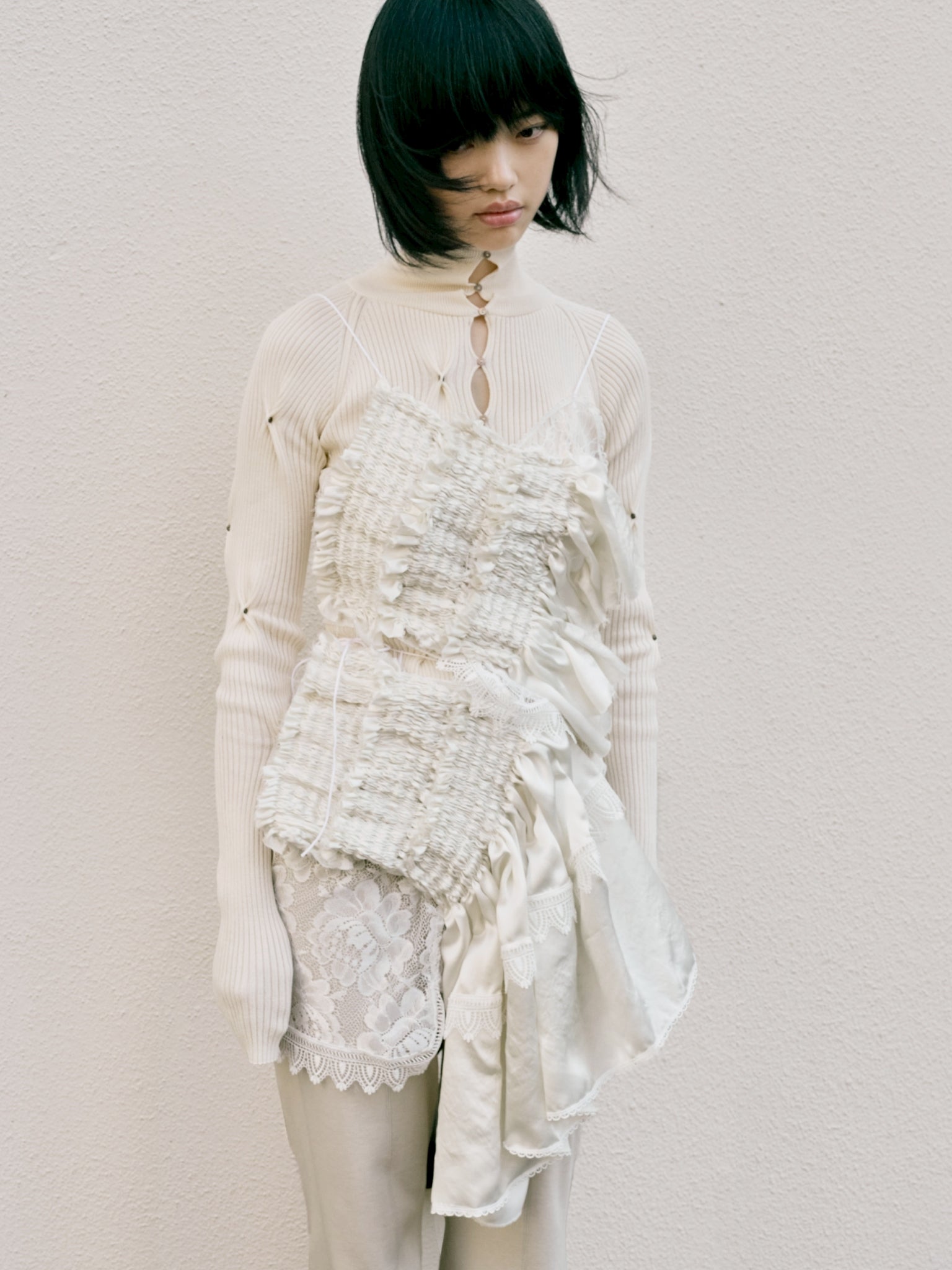 Hand pleats veil skirt - White