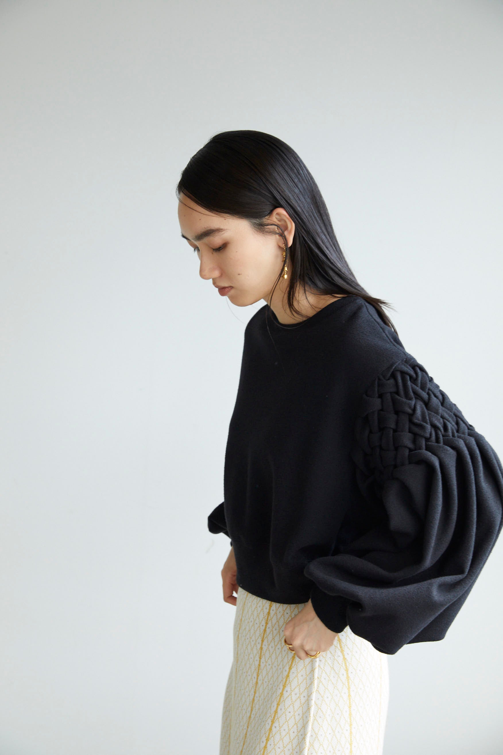 Smocking sleeve boucle pullover S - Black
