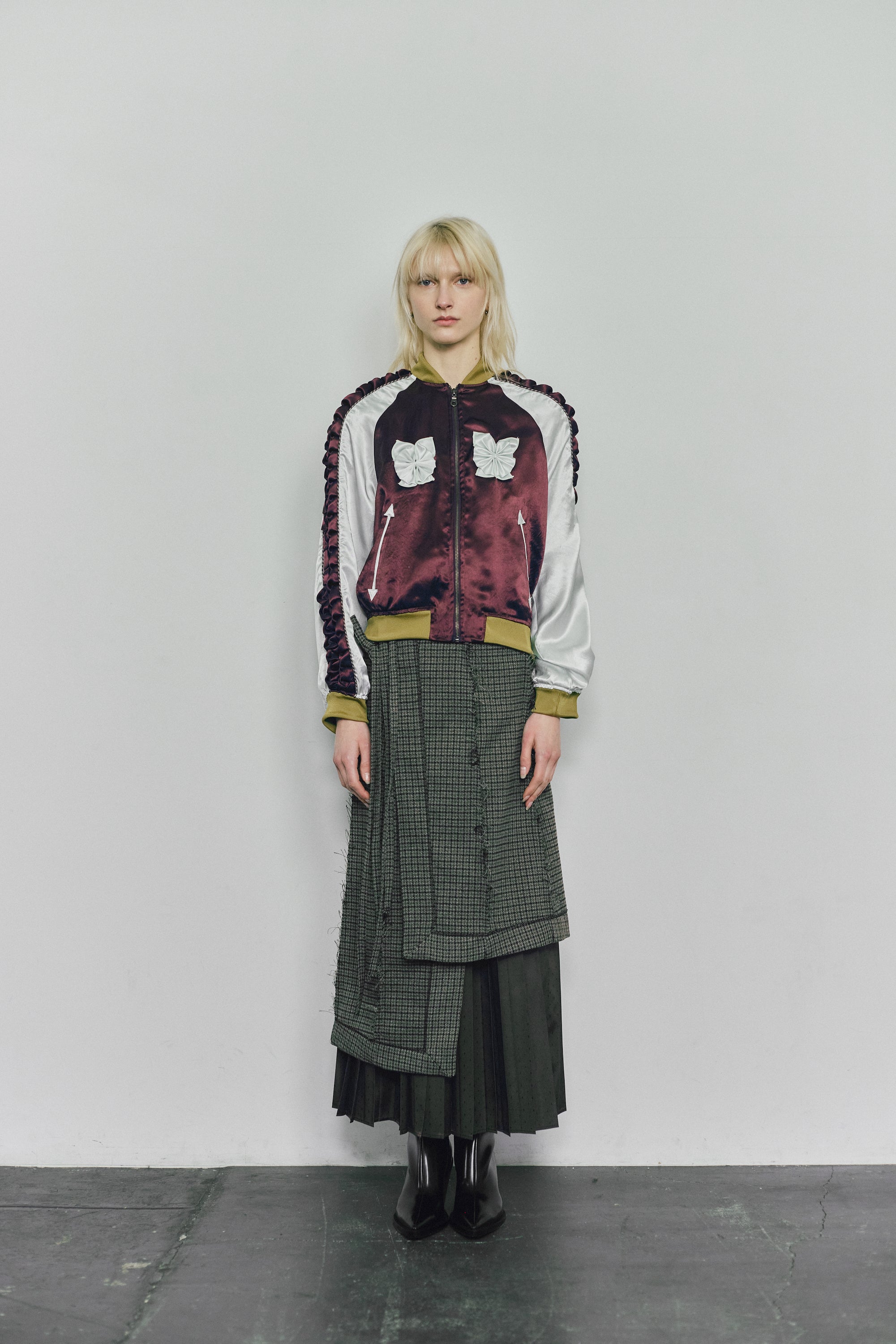 Pleats wrapping skirt - Gray tweed