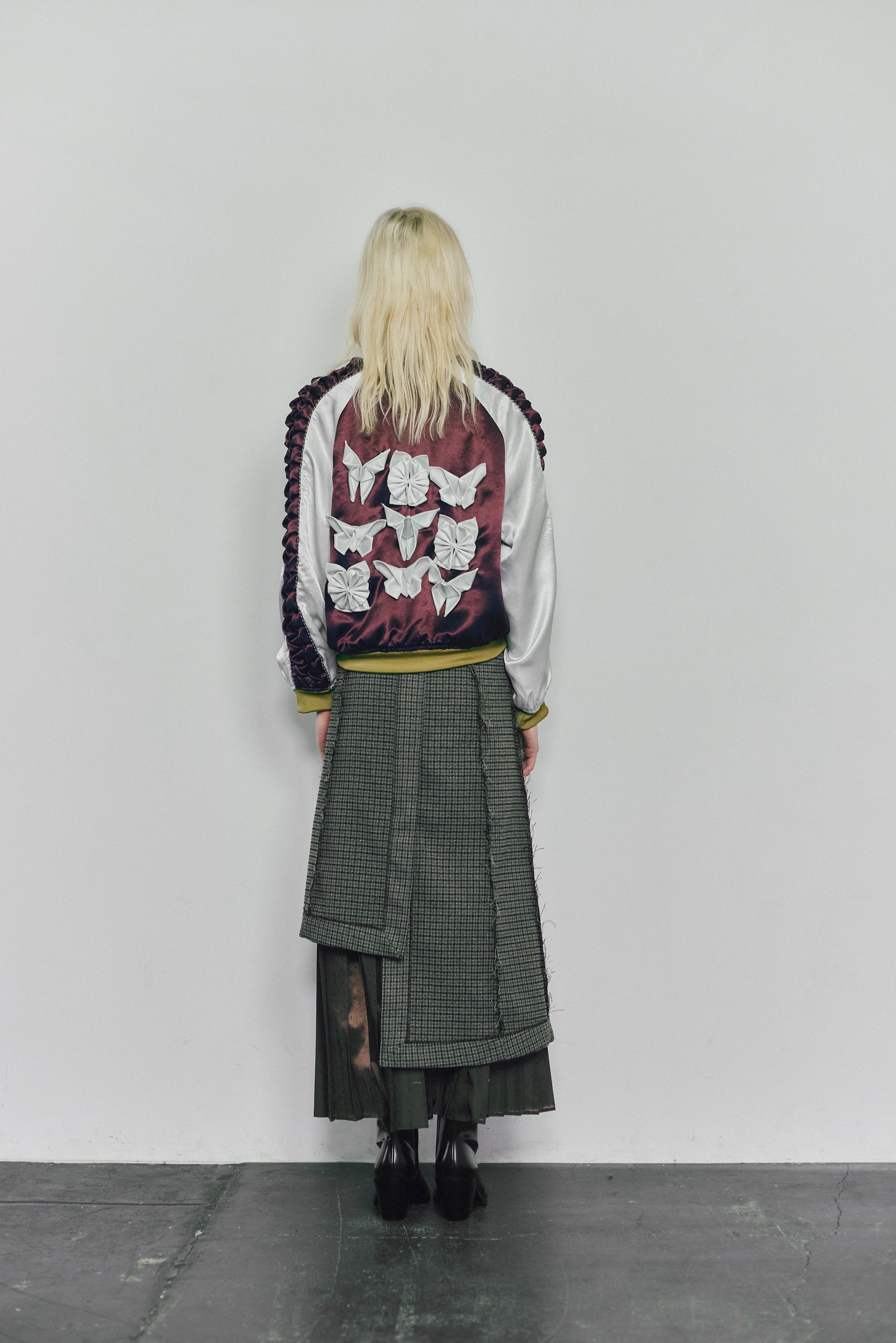 Pleats wrapping skirt - Gray tweed