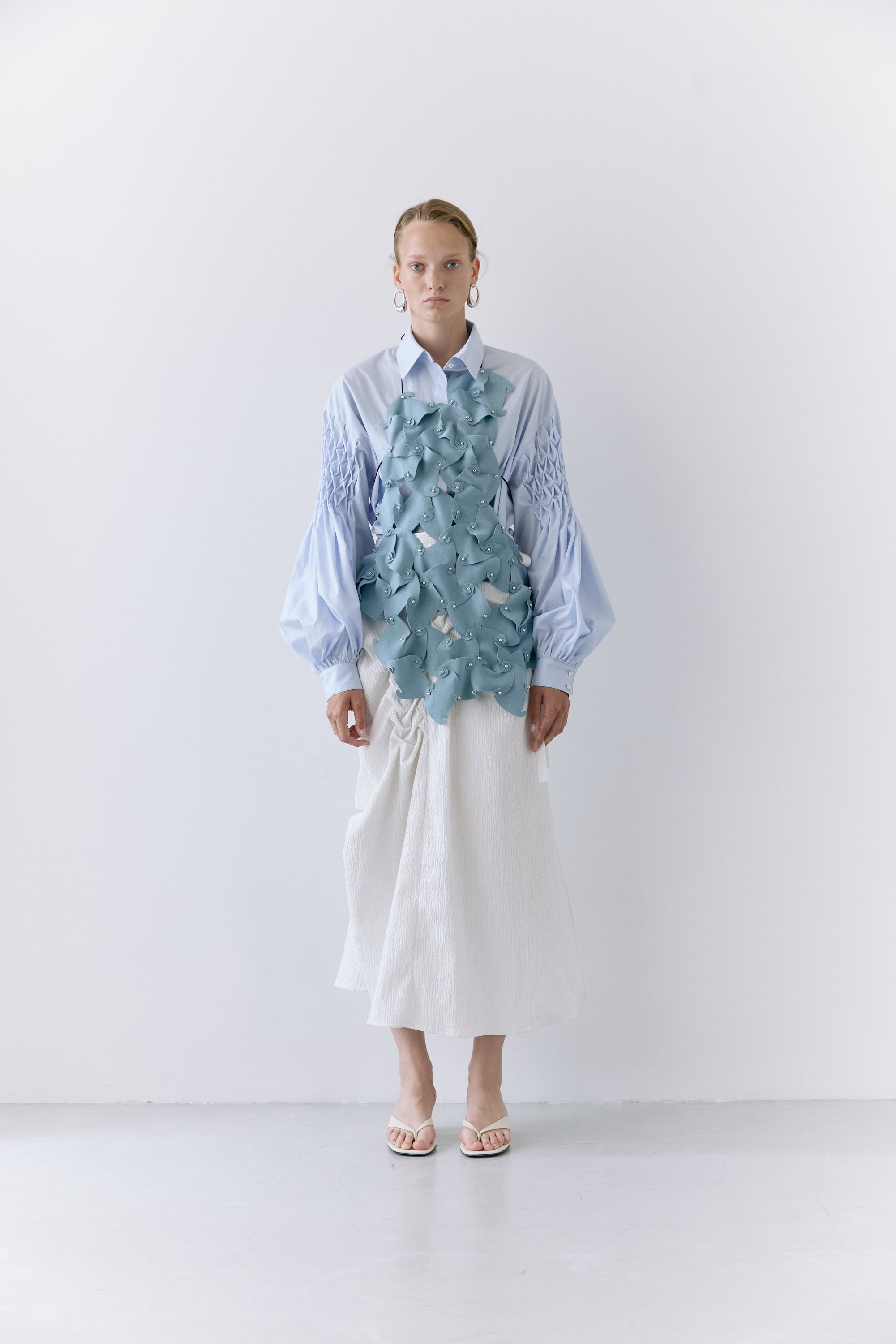 Smocking sleeve blouse - Blue