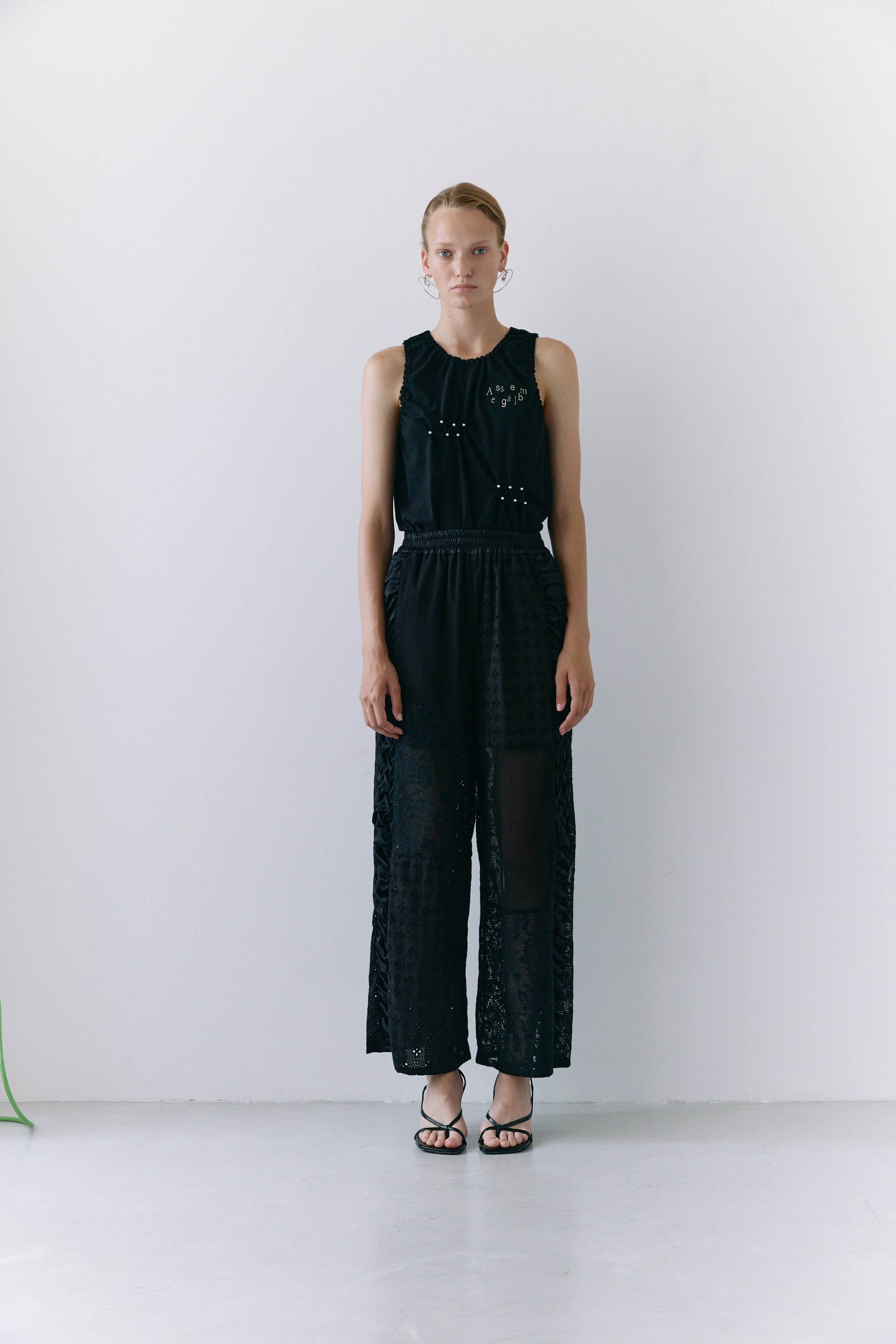 Assemblage smocking gather tank top - Black