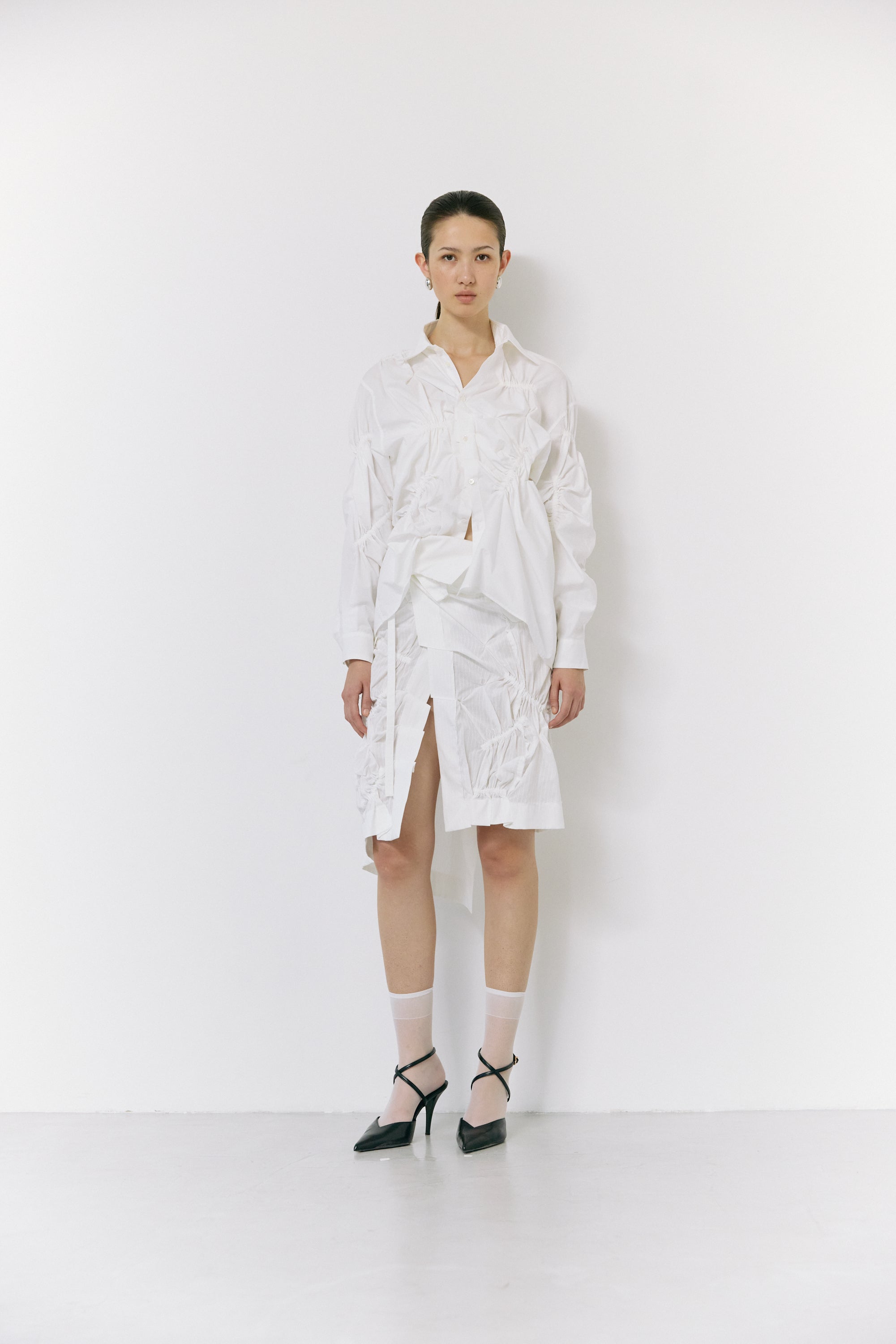 Drape deformation  wrap skirt - Off-white