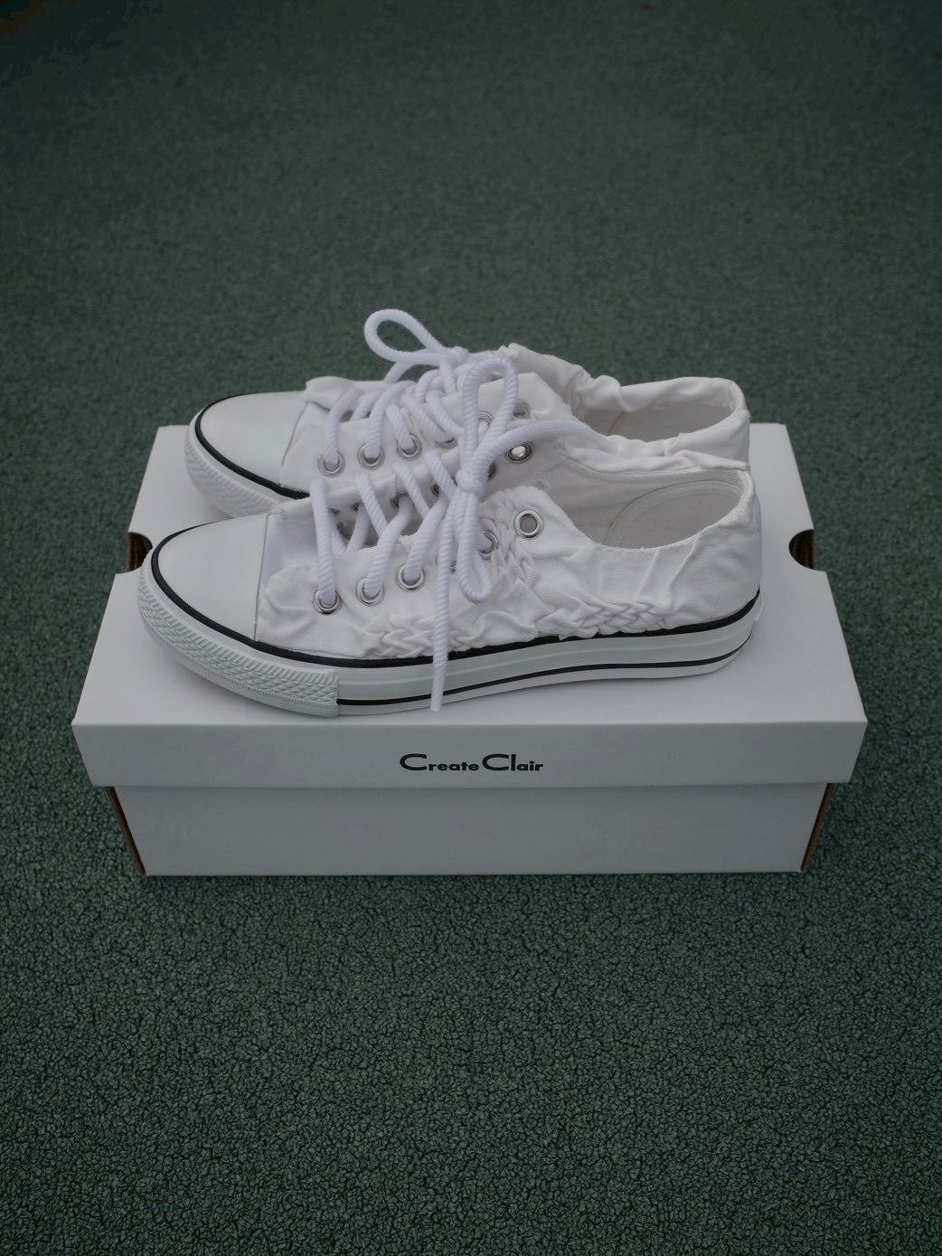 Canvas Sneaker “toile (ﾄﾜﾚ)”