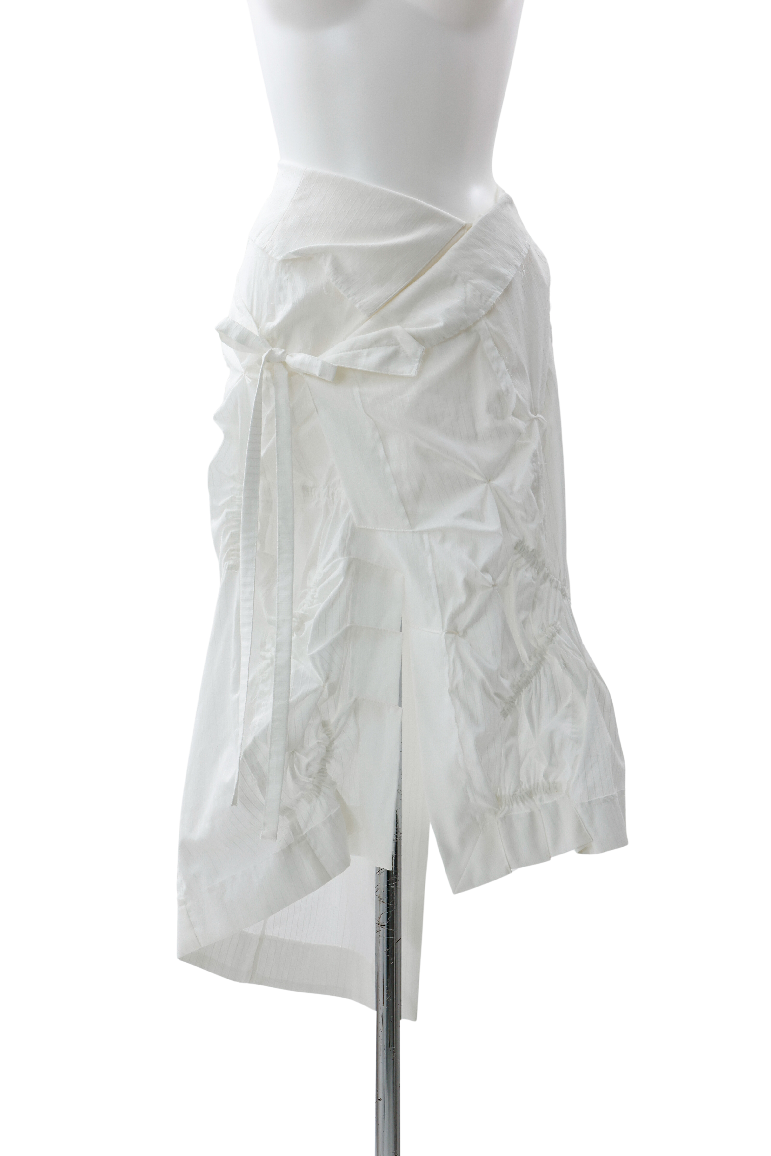Drape deformation  wrap skirt - Off-white