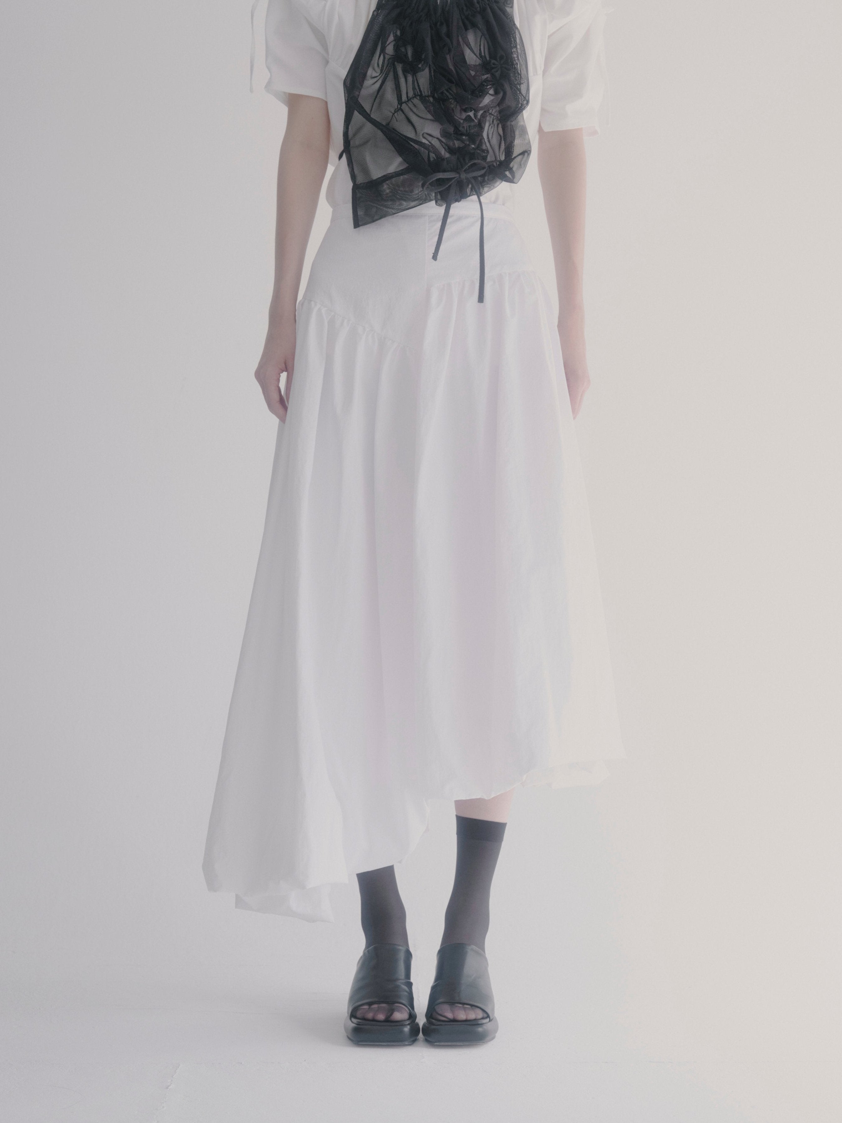 Asymmetry balloon skirt - White