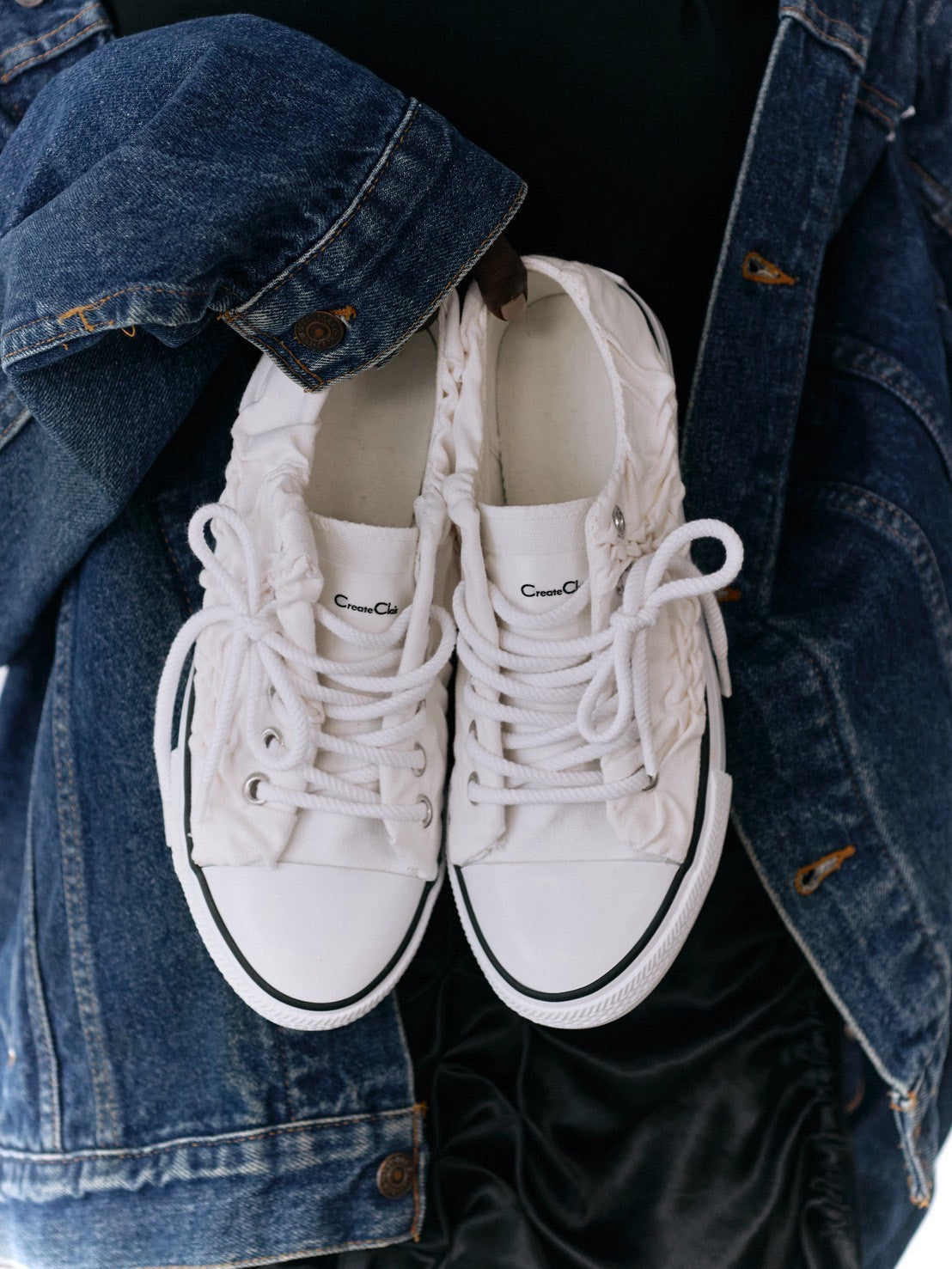 Canvas Sneaker “toile (ﾄﾜﾚ)”