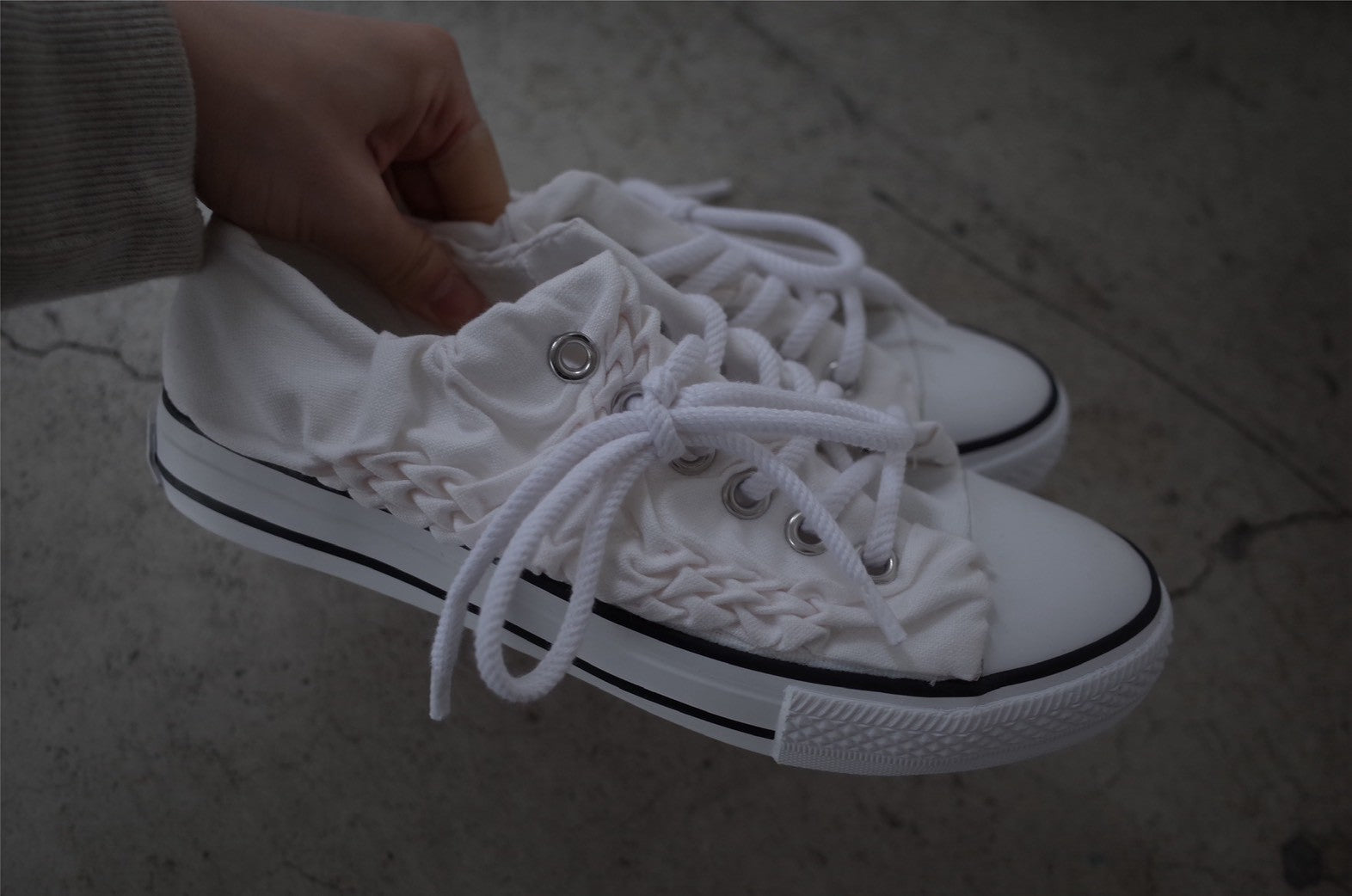Canvas Sneaker “toile (ﾄﾜﾚ)”